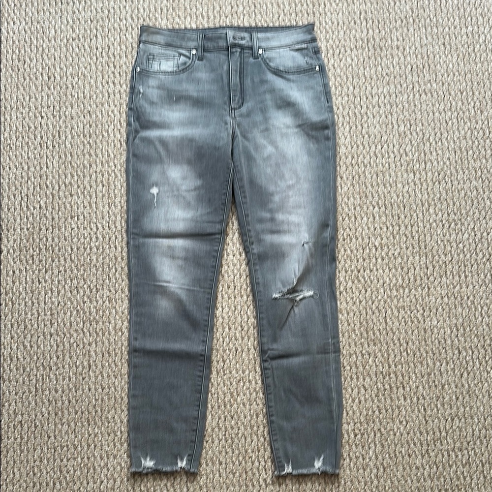 Gray Distressed Women's Jeans
